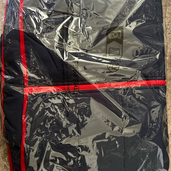 Rugby World Cup 2023 France Quilted Jacket - Picture 5 of 5